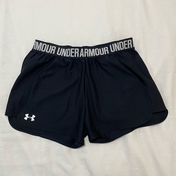 Under Armour Shorts - Picture 1 of 4